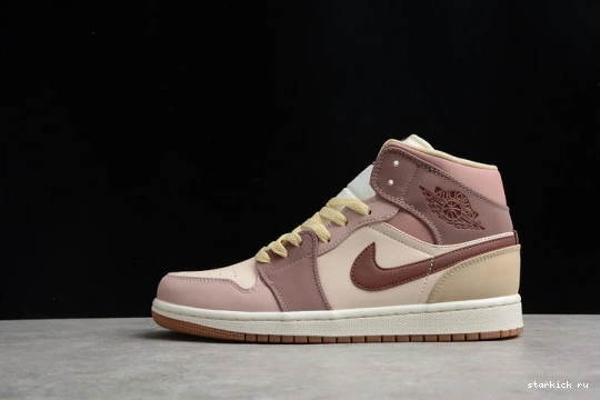 Mid Mauve SE DO7440-821 Dark Smoky (W) 1 DO7440-821 Jordan Pony  0316